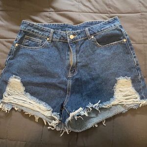 XL never worn Jean shorts